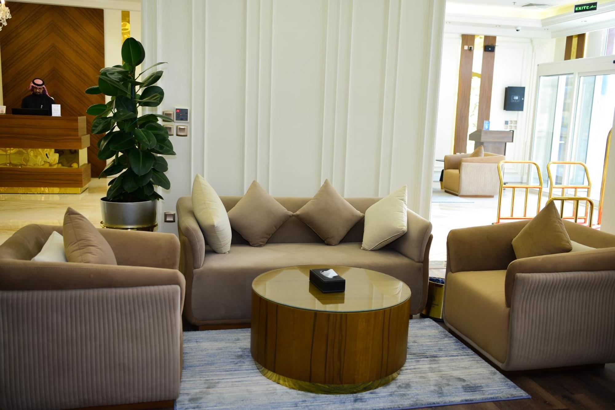 Rose Bark - روز بارك Hotel Ḩafar al Bāţin Kültér fotó