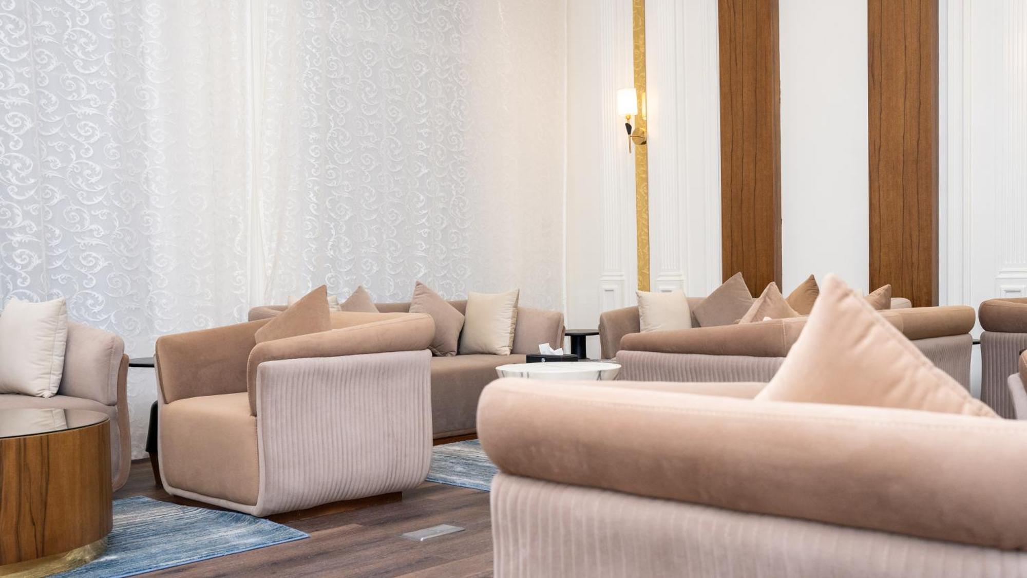 Rose Bark - روز بارك Hotel Ḩafar al Bāţin Kültér fotó