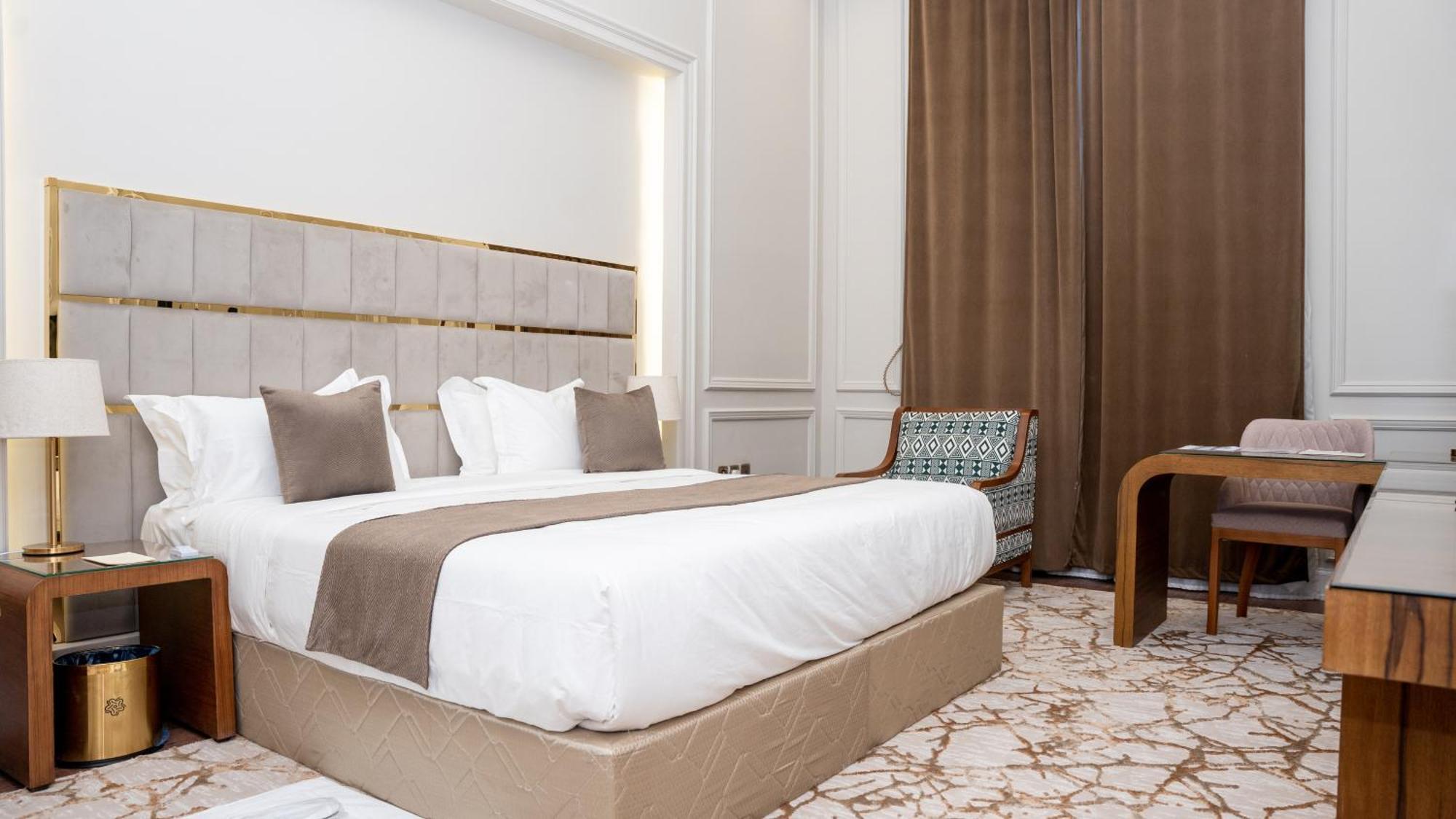 Rose Bark - روز بارك Hotel Ḩafar al Bāţin Kültér fotó